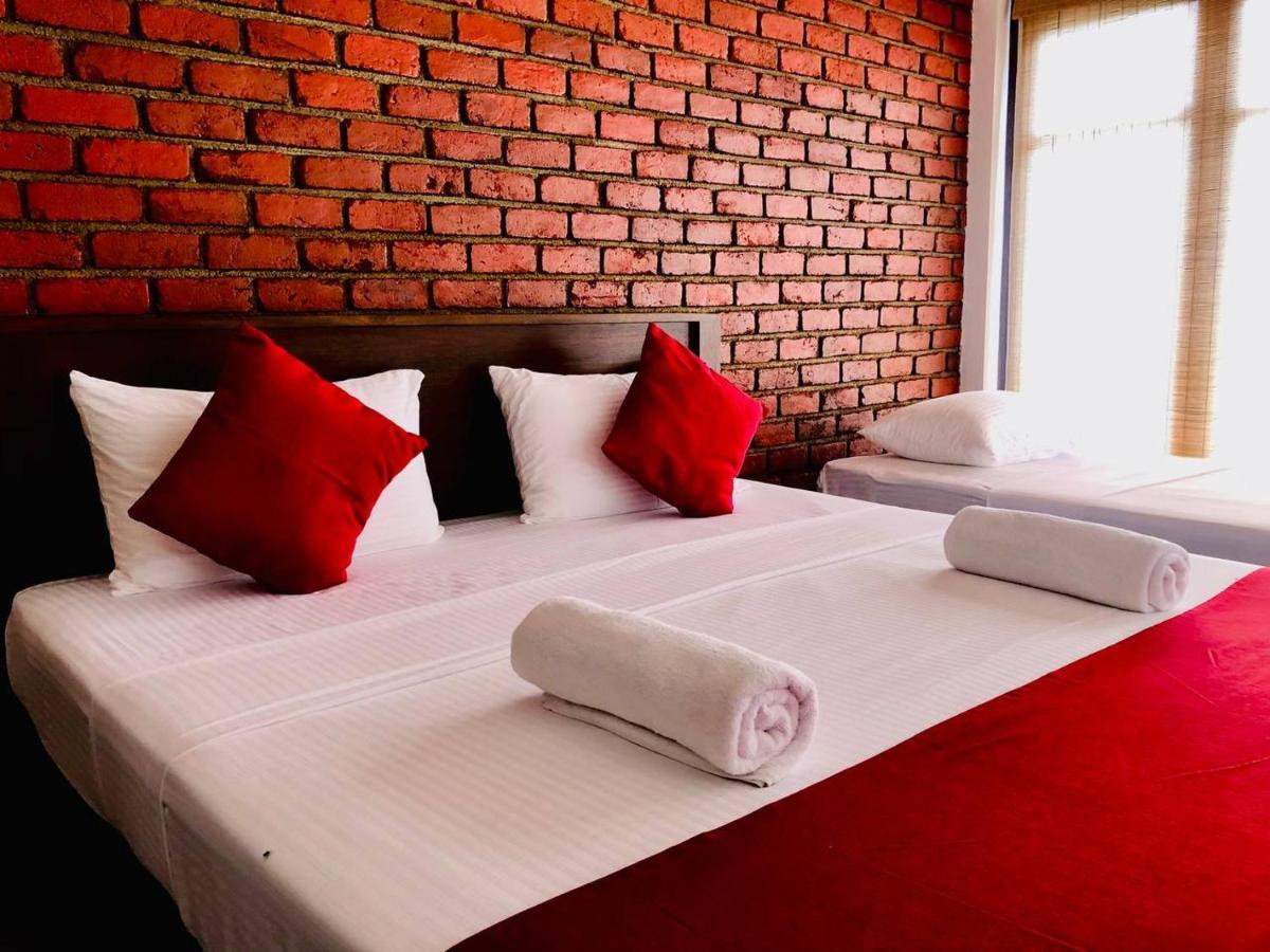 Lolu Village Resort Anuradhapura Exterior photo